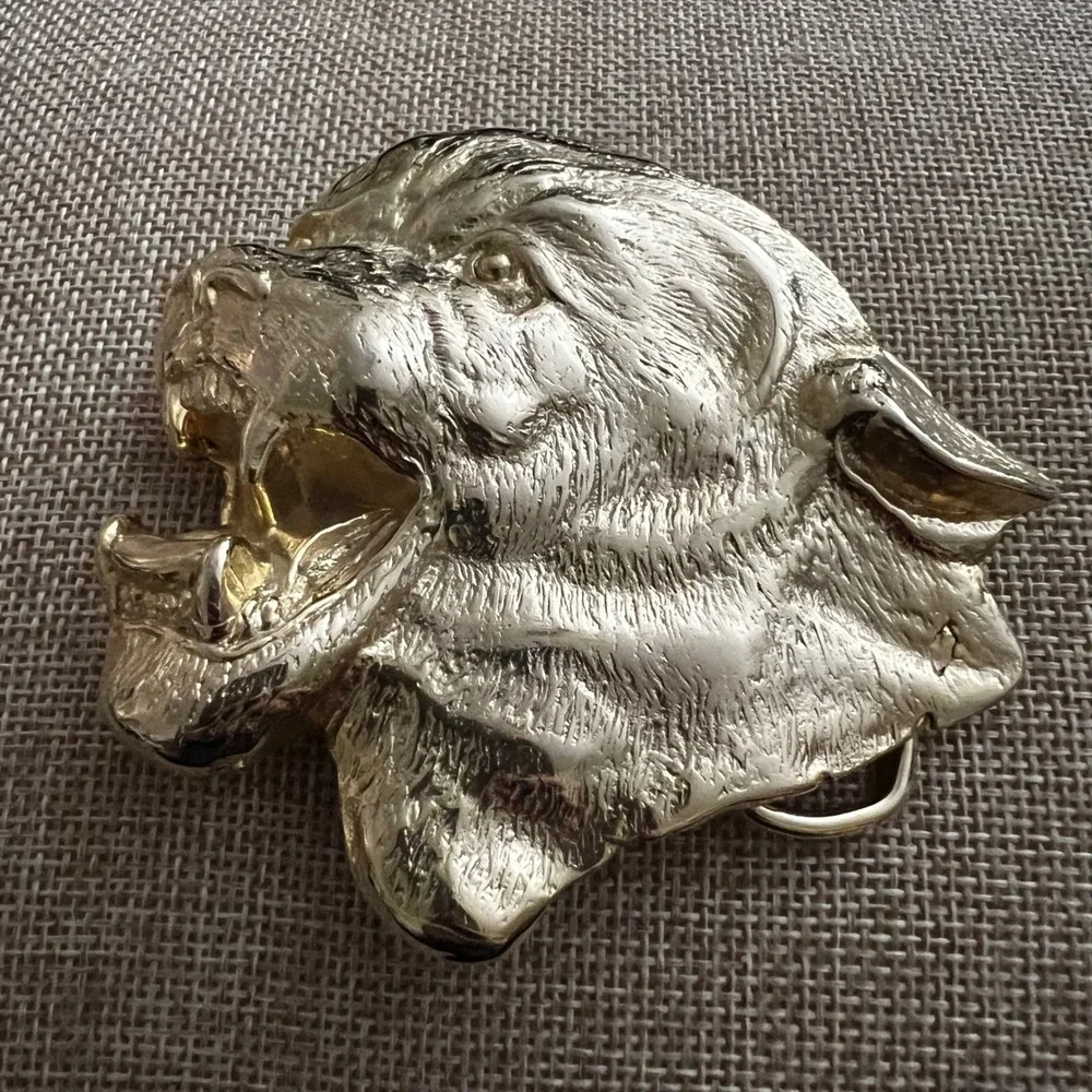 MBCI Vintage Gold Tone Roaring Lion Head Belt Buckle‎ Size 3.5 Inch Western